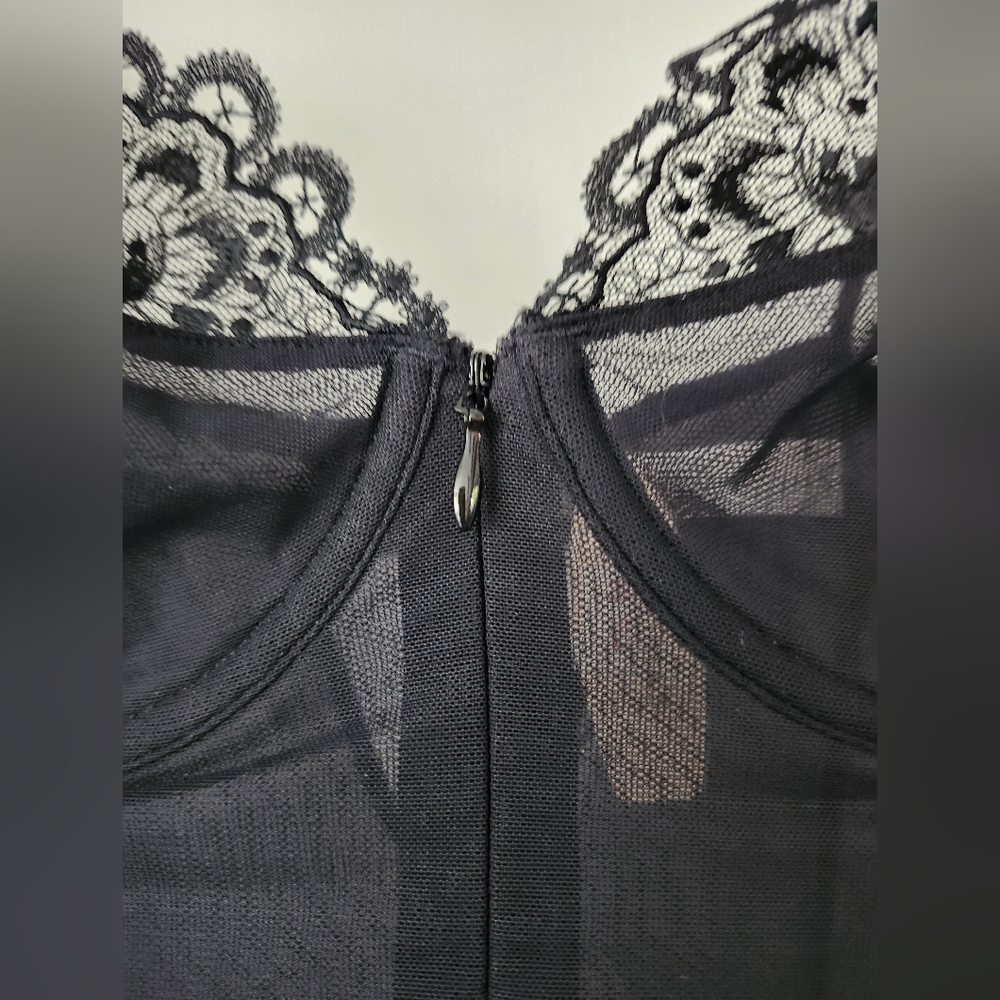 Victoria's Secret zip Front Bustier